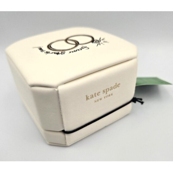 kate spade new york Ring Box for Wedding Day or Proposal, Bridal Toile - Picture 6 of 8